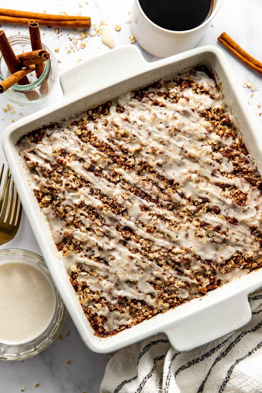 Cinnamon Streusel-Topped Baked Oatmeal – The Real Food Dietitians
